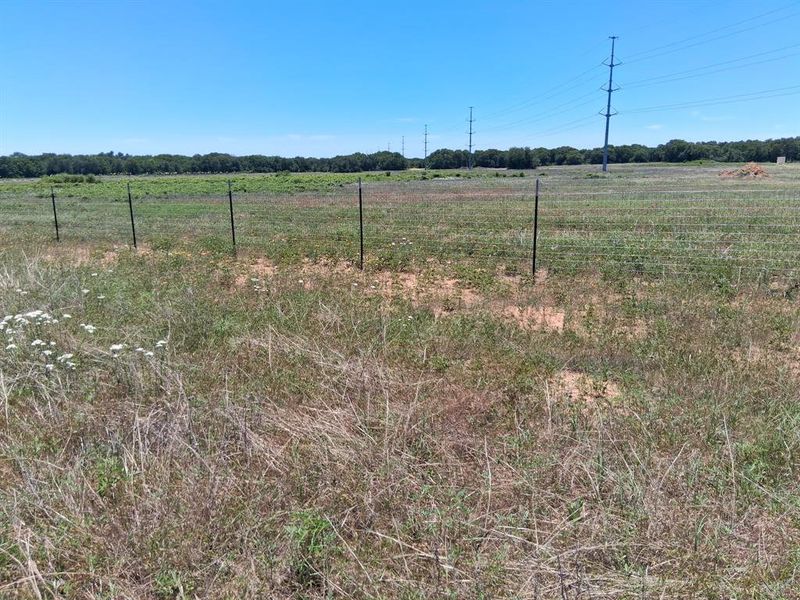 Image 9 of a home in . Image 9 of a home in .