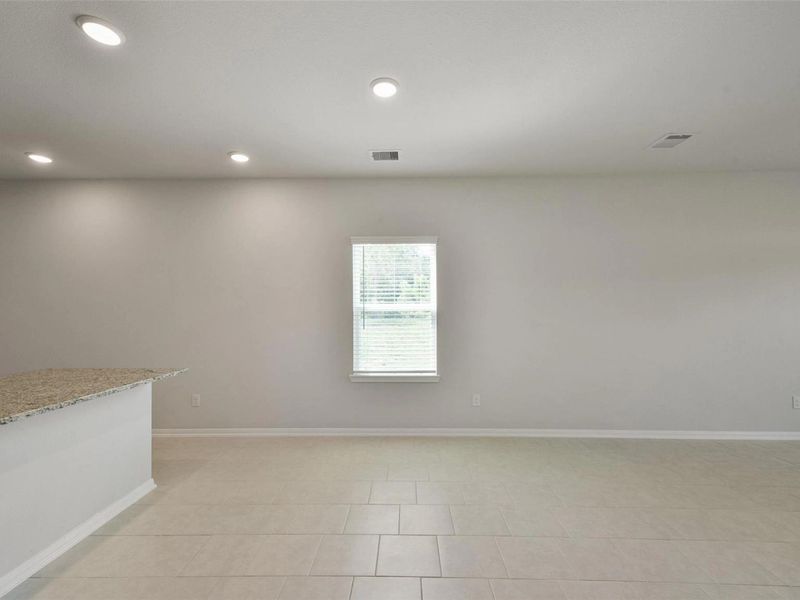 Spacious, unfurnished interior of a new home in The Villages at WestPointe, Dayton (Image 19).