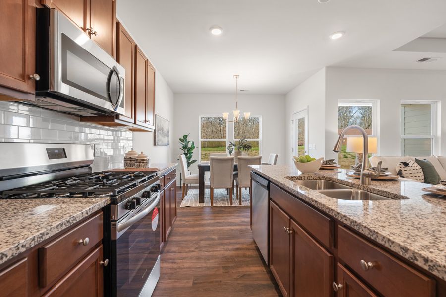 Roebuck, SC New Home.  - Slide 13