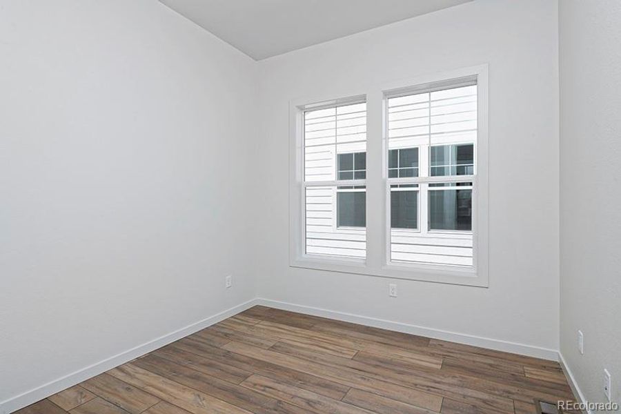 Spacious, unfurnished interior of a new home in , Fort Collins (Image 33).