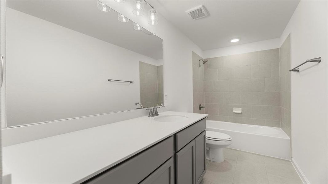 24. 1716 Edgeway - 2ND Bath