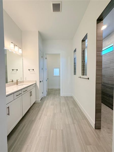 Furnished interior view inside a new home in , Lakewood Ranch (Image 5).