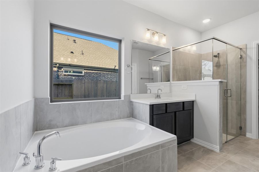 Furnished interior view inside a new home in The Woodlands Hills, Willis (Image 13).