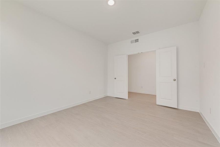 Spacious, unfurnished interior of a new home in Reatta Ridge: Classic Collection, Justin (Image 11). Spacious, unfurnished interior of a new home in Reatta Ridge: Classic Collection, Justin (Image 11).