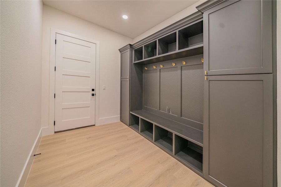 Image 38 of a home in .