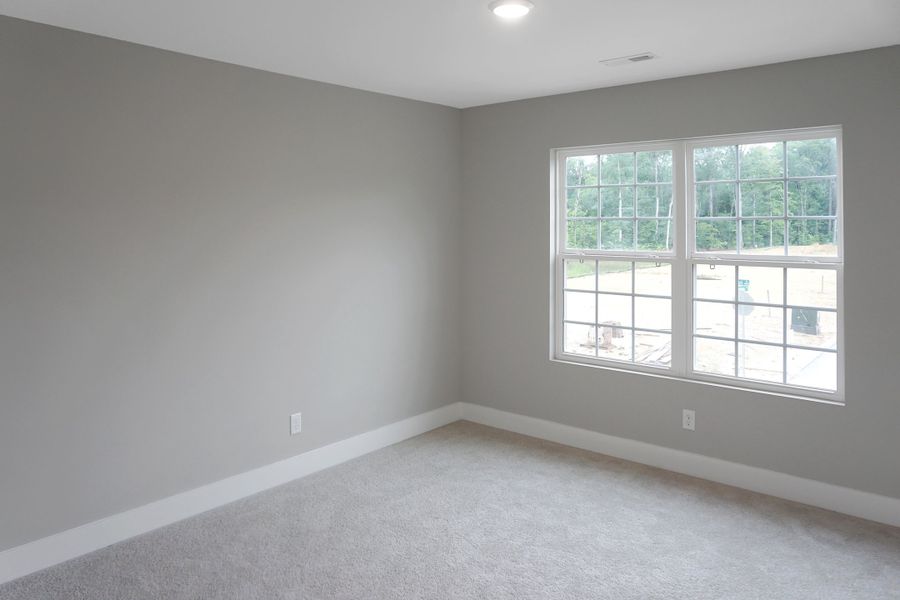 Representative unfurnished interior of a home built from the Anderson by Parkside Builders in Givens Park, Chattanooga (Image 23).