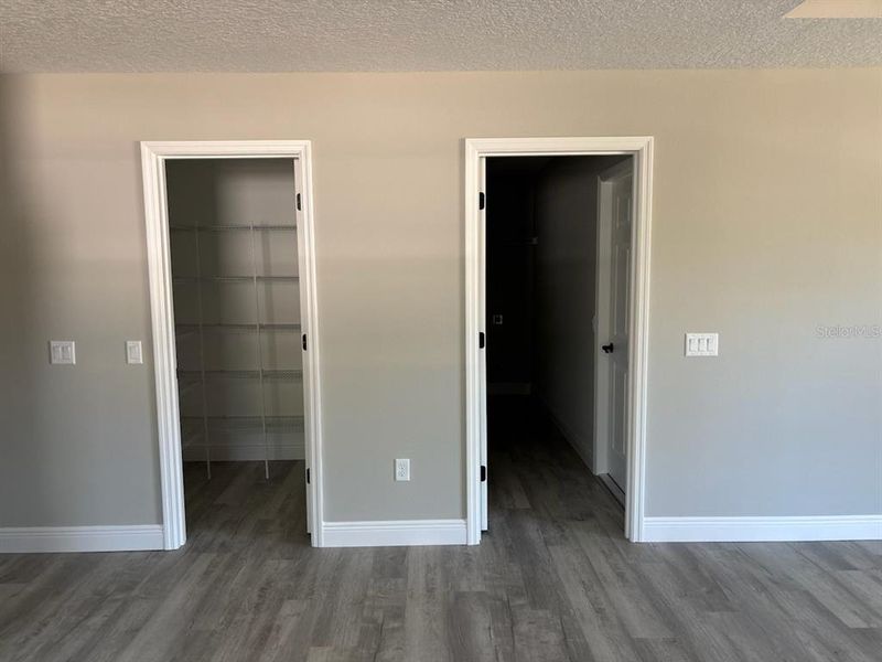 Spacious, unfurnished interior of a new home in , Citrus Springs (Image 15).