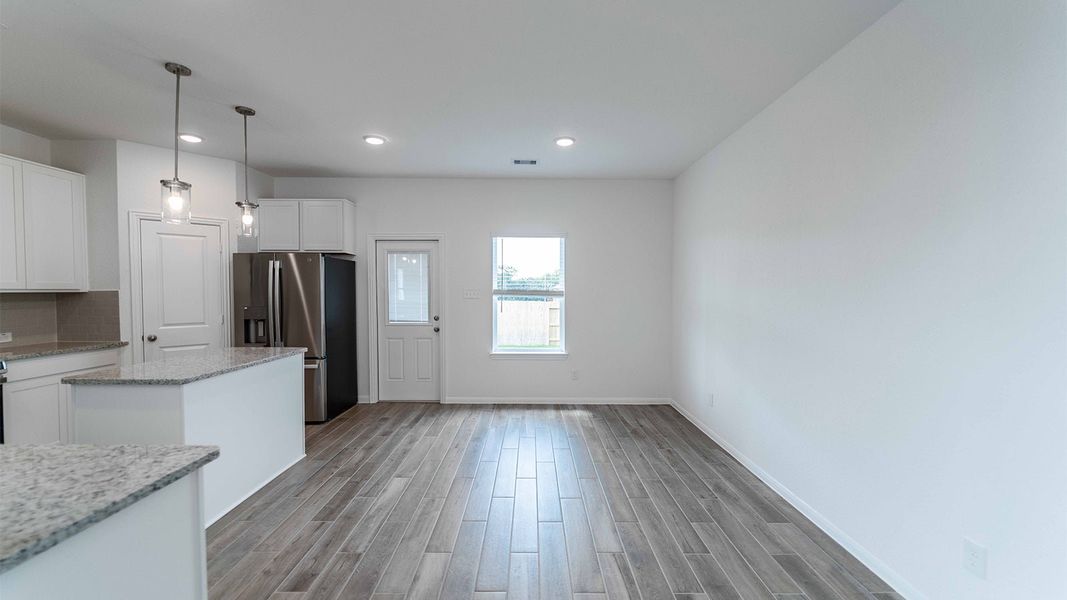 Spacious, unfurnished interior of a new home in Colony at Pinehurst, Pinehurst (Image 24).