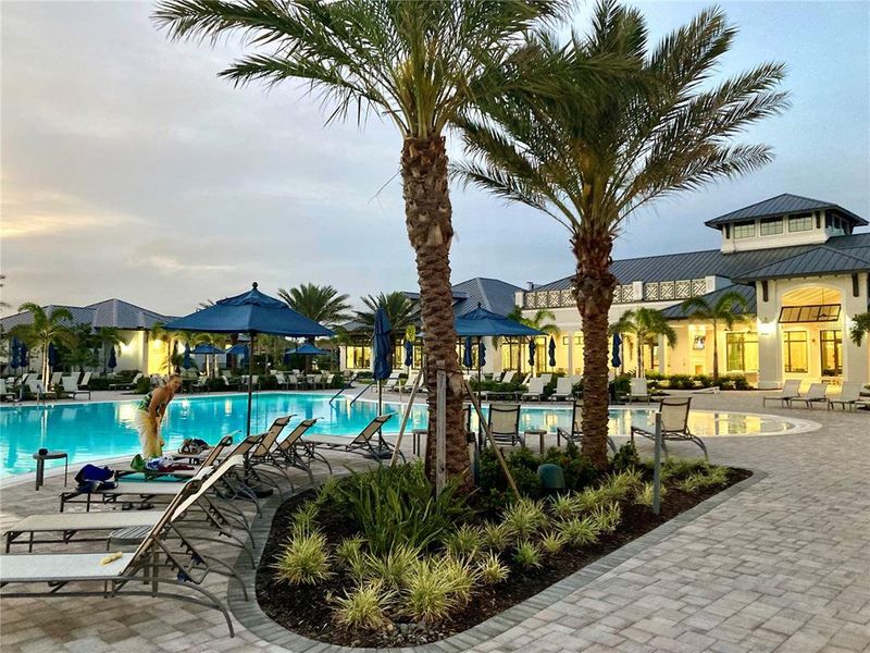 Community amenities in , Nokomis (Image 42).