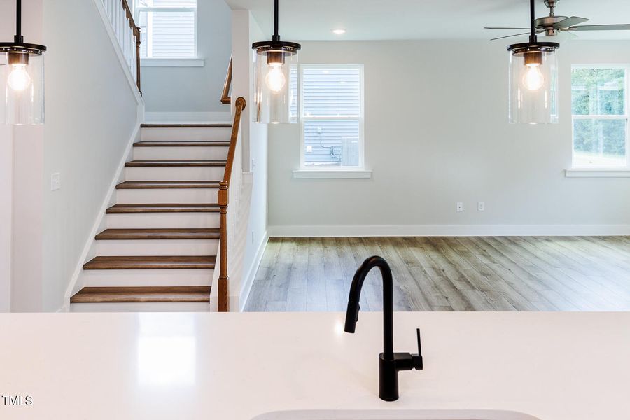 PRC-Lot 61_Voyageur_QMI (24)