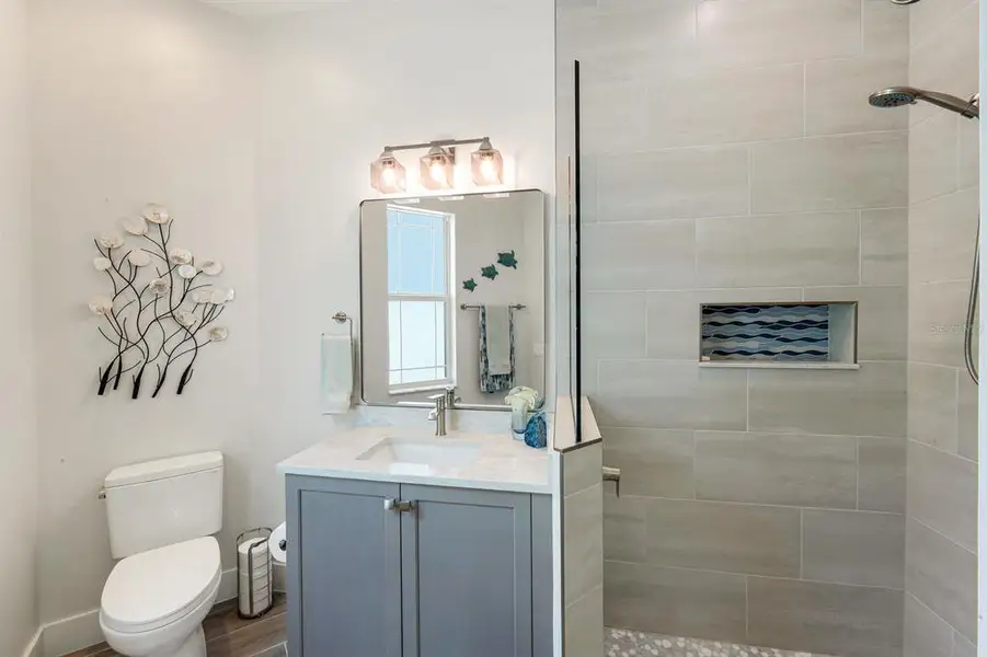 Furnished interior view inside a new home in , Cape Coral (Image 47).