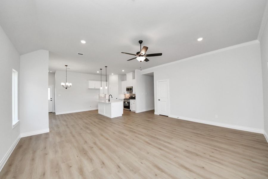 Spacious, unfurnished interior of a new home in Lexington Heights, Willis (Image 30). Spacious, unfurnished interior of a new home in Lexington Heights, Willis (Image 30).