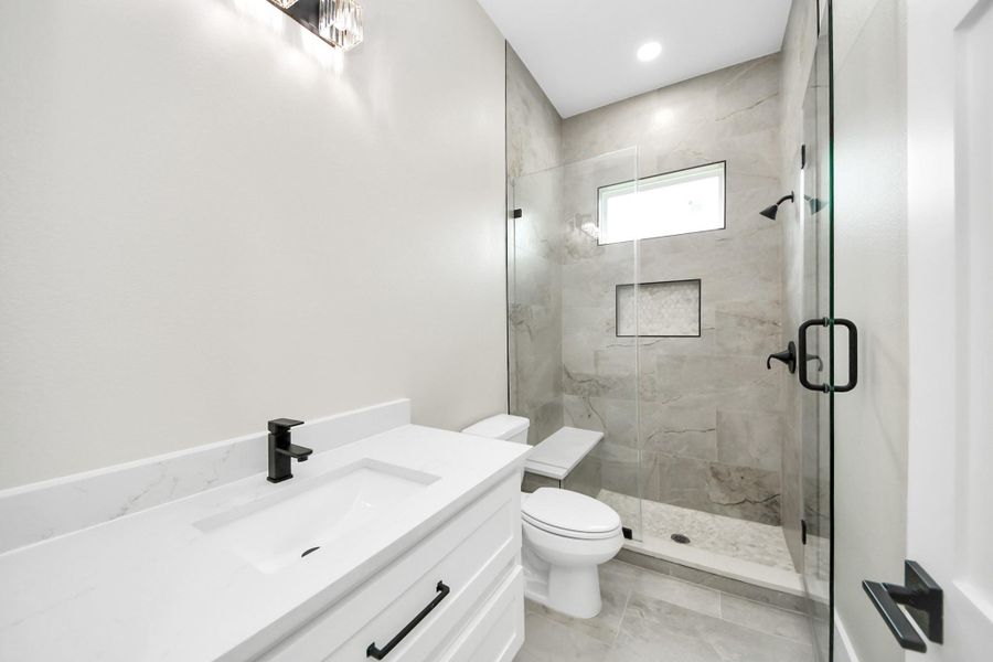 Furnished interior view inside a new home in , Porter (Image 18).