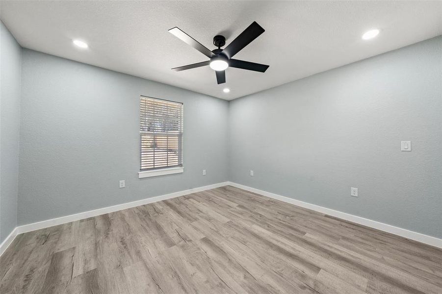 Spacious, unfurnished interior of a new home in , Waco (Image 13).
