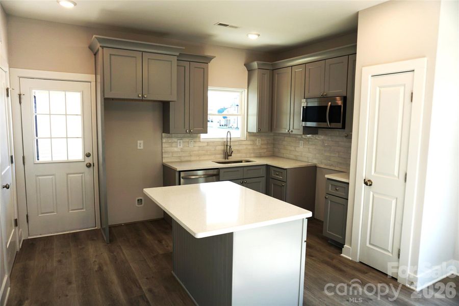 Furnished interior view inside a new home in , Kannapolis (Image 8).