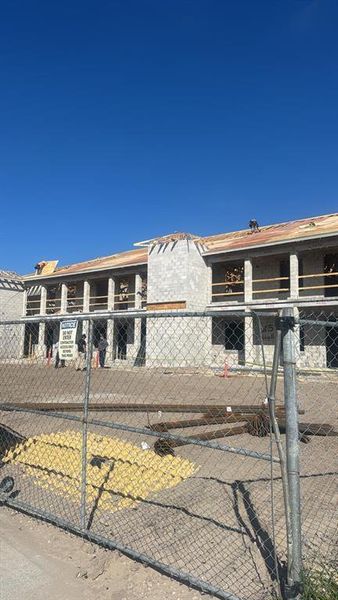 In-progress construction of a new home in , Reunion, FL (Image 23).