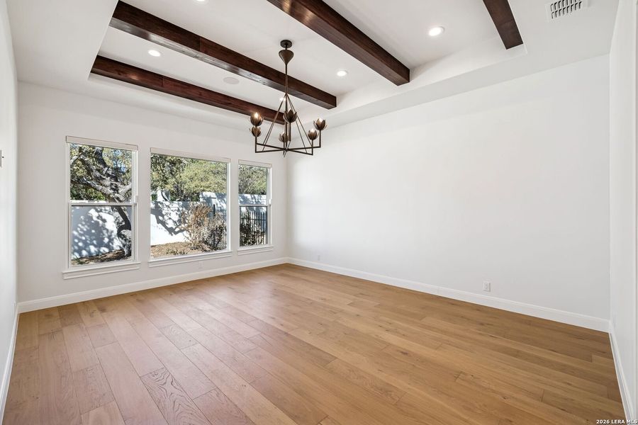 Spacious, unfurnished interior of a new home in , San Antonio (Image 79).