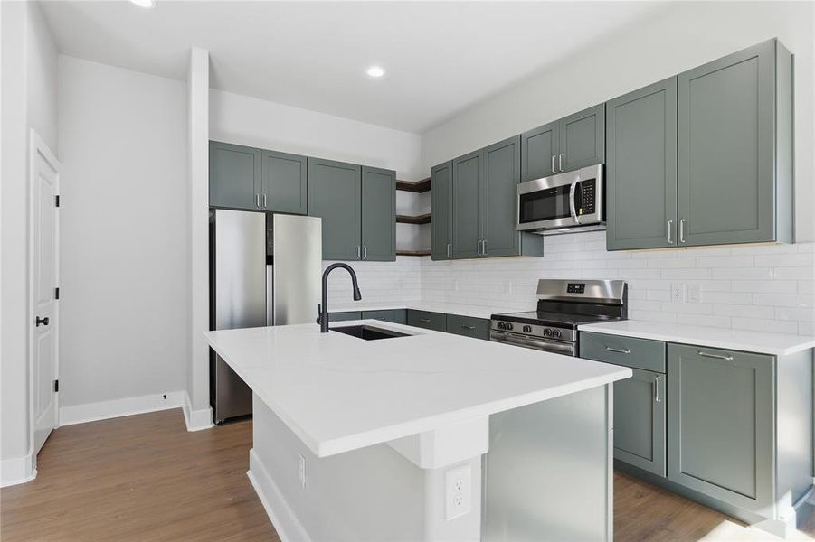 Furnished interior view inside a new home in , Cleburne (Image 14).