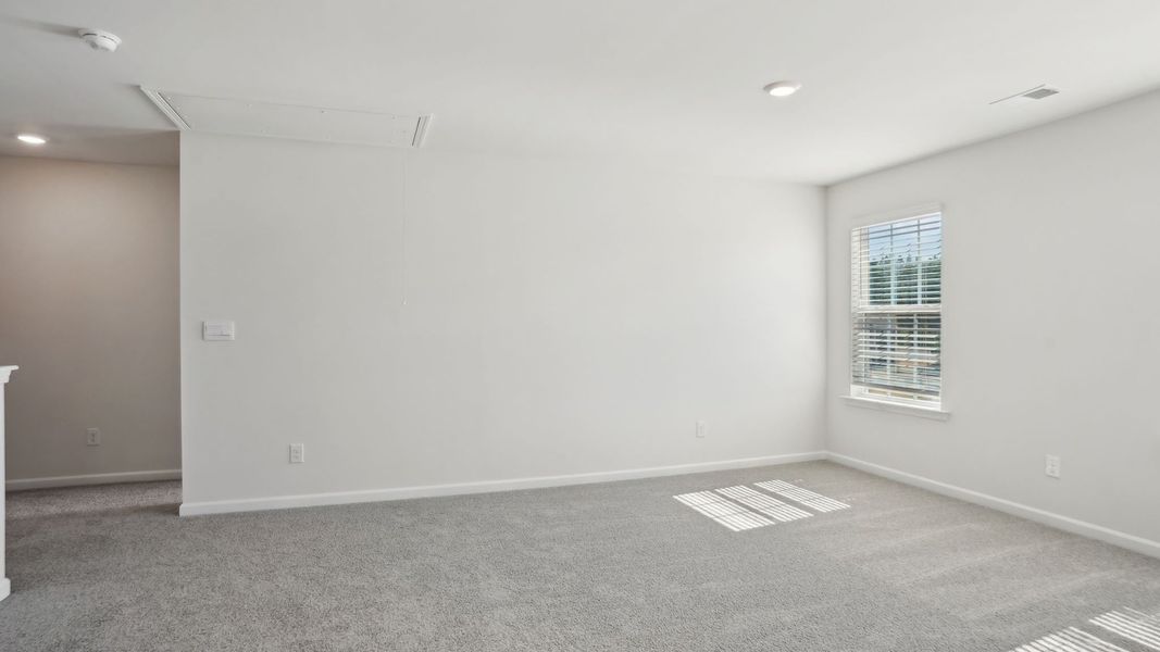 Spacious, unfurnished interior of a new home in Granite Falls, Lancaster (Image 18). Spacious, unfurnished interior of a new home in Granite Falls, Lancaster (Image 18).