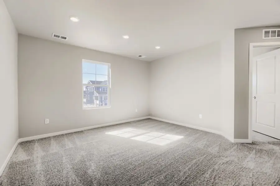 New Home in Parker, CO.  - Slide 19
