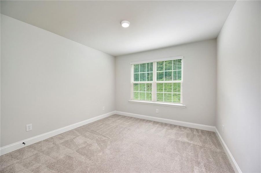 Spacious, unfurnished interior of a new home in Sierra Creek, Hoschton (Image 14). Spacious, unfurnished interior of a new home in Sierra Creek, Hoschton (Image 14).