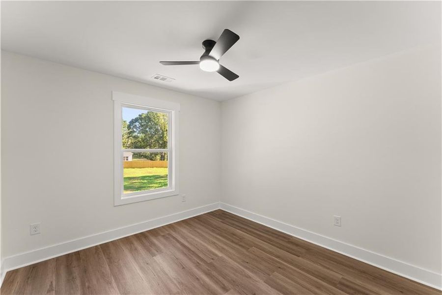 Spacious, unfurnished interior of a new home in , Gainesville (Image 26).