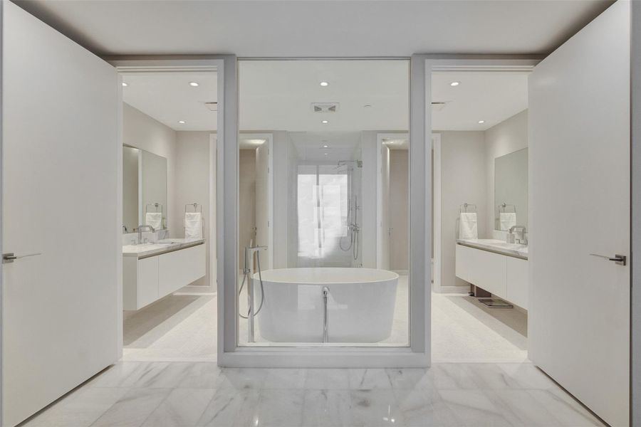 Image 20 of a home in Missoni Baia. Image 20 of a home in Missoni Baia.