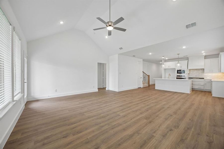 Spacious, unfurnished interior of a new home in , McKinney (Image 17).