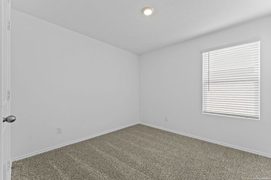 Spacious, unfurnished interior of a new home in Preserve at Medina, Von Ormy (Image 11).