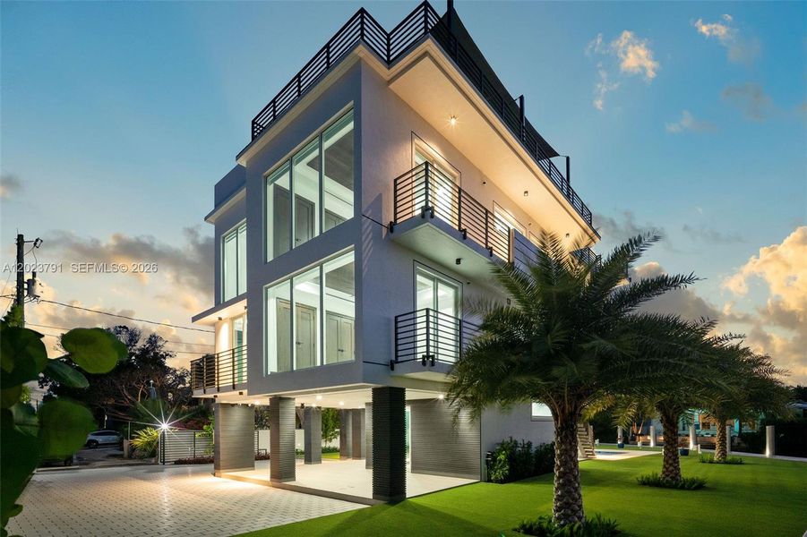 Condo located in Tavernier, FL showcasing its design and architecture (Image 48). Condo located in Tavernier, FL showcasing its design and architecture (Image 48).