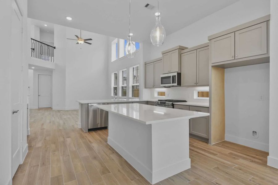 Representative furnished interior of a home built from the Durango by Chesmar Homes in Sienna 45', Missouri City (Image 9).