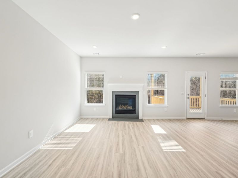 The Chatham floorplan with the Calm Latte interior package.