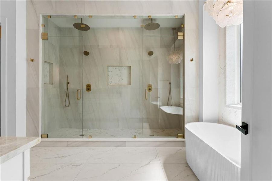 4 shower heads with Garden Tub and dual sinks