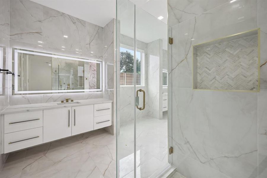 Furnished interior view inside a new home in , Dallas (Image 12).