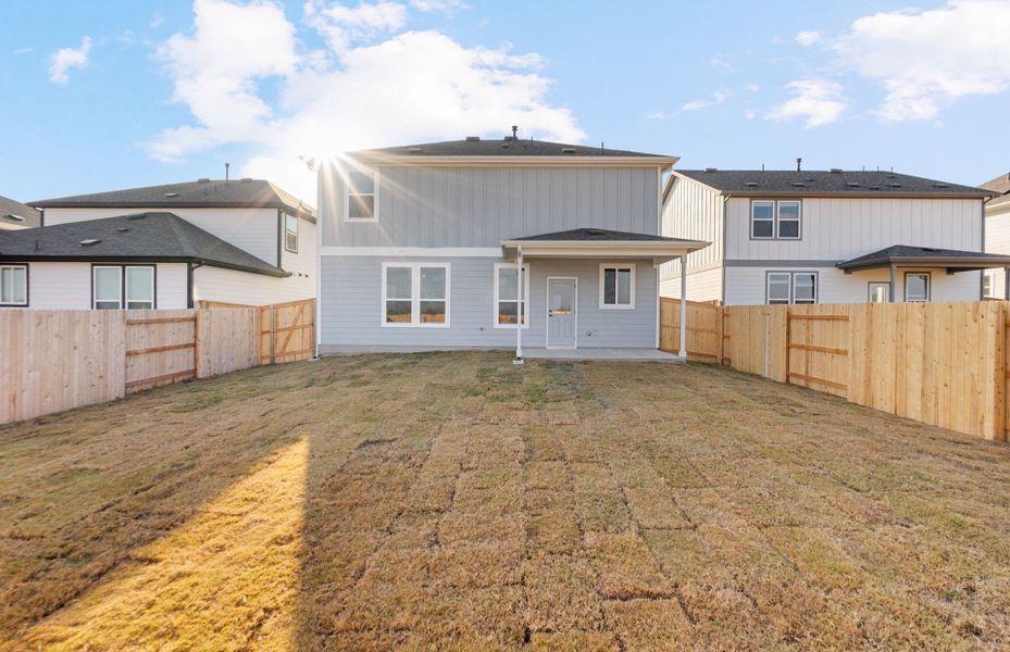 Exterior details and patio area of a home in Patterson Ranch, Georgetown (Image 26).