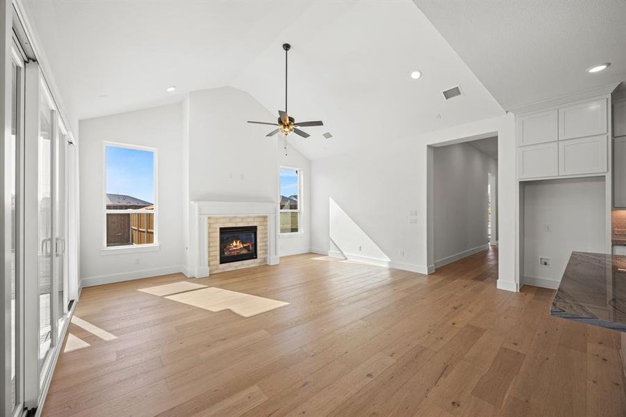 Spacious, unfurnished interior of a new home in Chatham Reserve, Providence Village (Image 17).