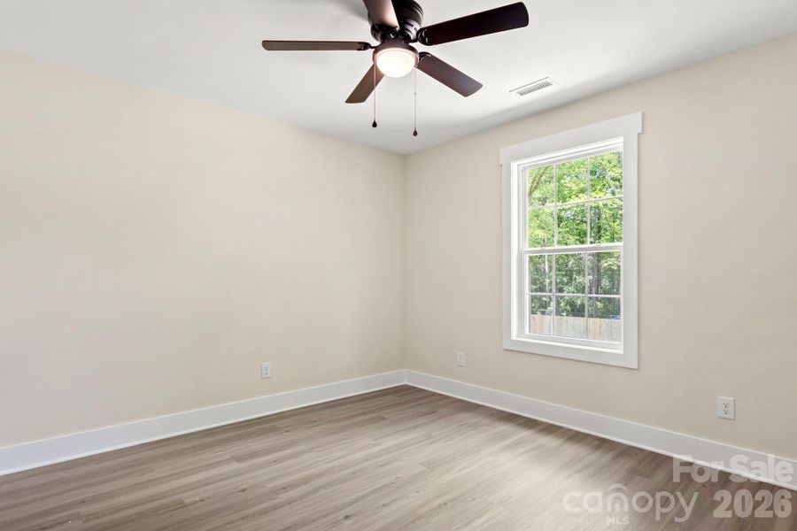 Spacious, unfurnished interior of a new home in , York (Image 23).