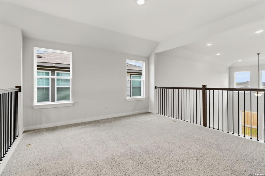 Spacious, unfurnished interior of a new home in Hickory Ridge, Elmendorf (Image 15).