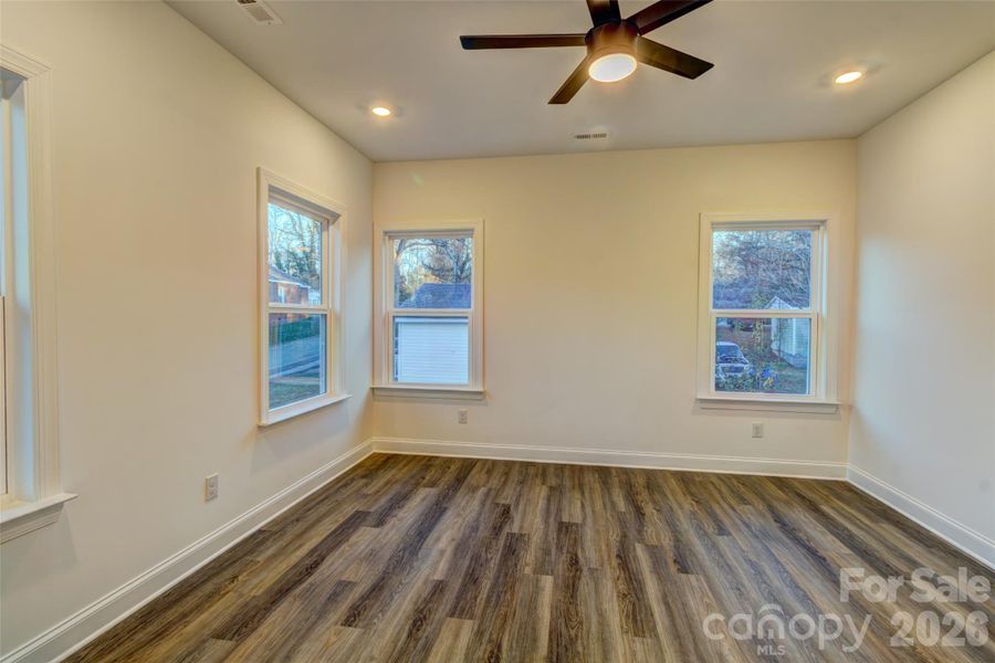 Spacious, unfurnished interior of a new home in , Cherryville (Image 19).