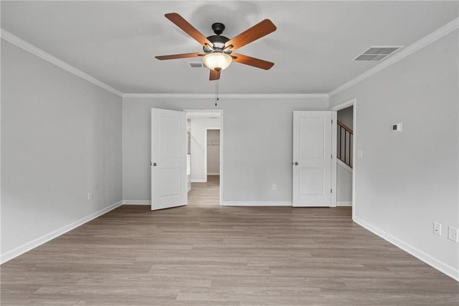 Spacious, unfurnished interior of a new home in Riverwood, Dallas (Image 28). Spacious, unfurnished interior of a new home in Riverwood, Dallas (Image 28).