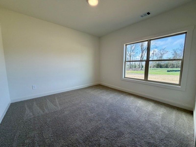 Spacious, unfurnished interior of a new home in Kimbell Acres, Pine Mountain (Image 12). Spacious, unfurnished interior of a new home in Kimbell Acres, Pine Mountain (Image 12).