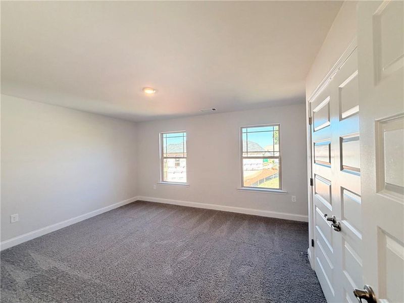 Spacious, unfurnished interior of a new home in Magnolia Villas, Cornelia (Image 40).