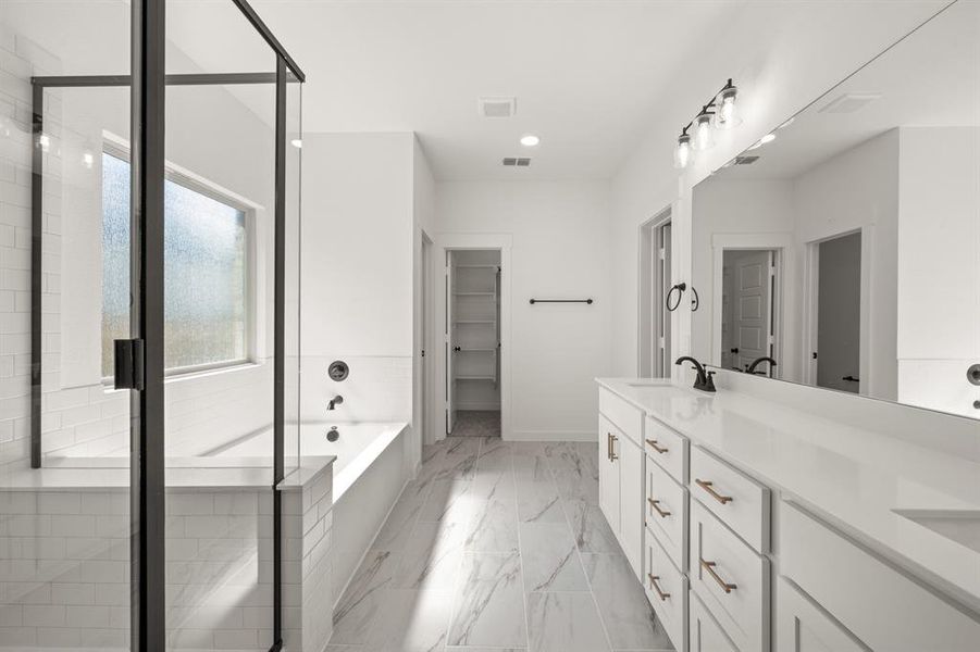 1320 Beaumont- Primary Suite-3