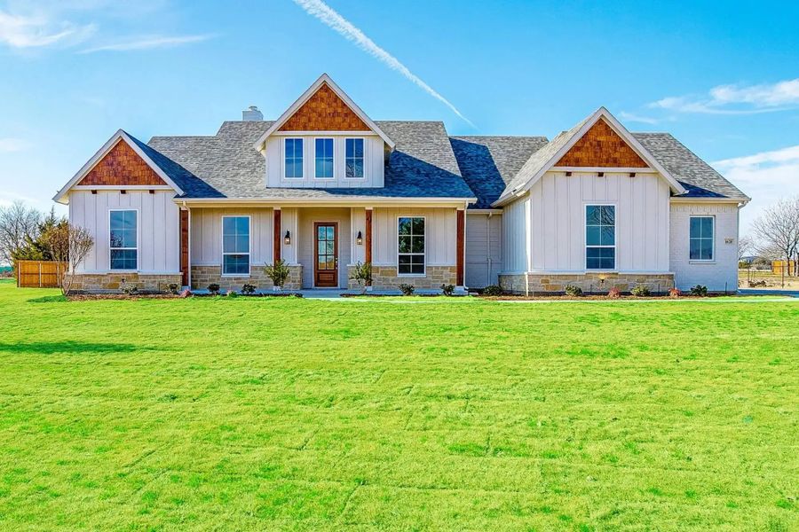 Front exterior of a home in the Aledo Heights community, located in Aledo, TX (Image 1).