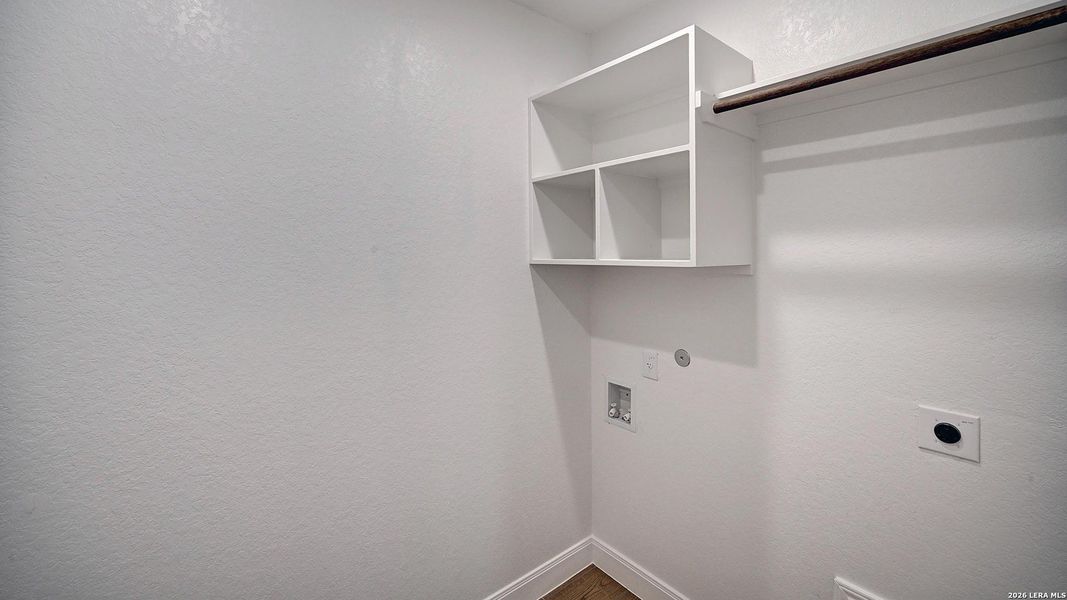 Spacious, unfurnished interior of a new home in Kallison Ranch, San Antonio (Image 18).