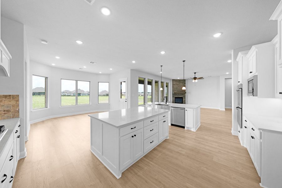 Furnished interior view inside a new home in Heritage, McLendon-Chisholm (Image 11).