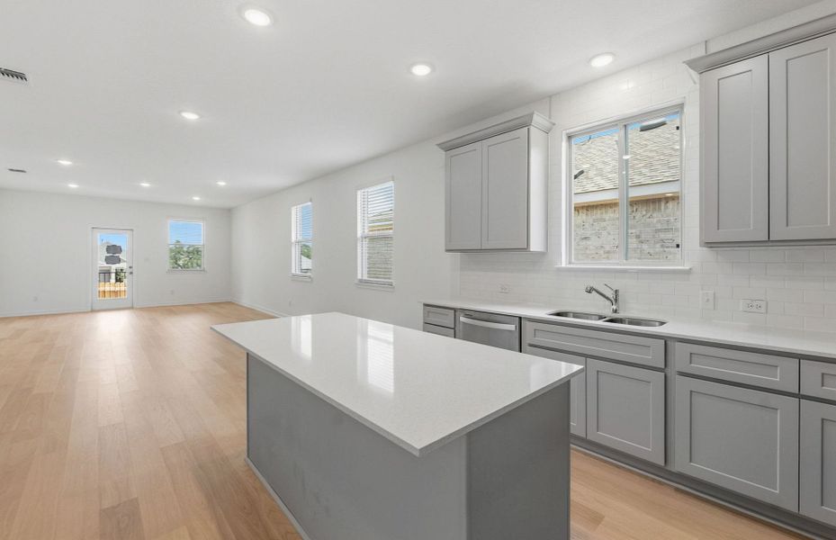 Furnished interior view inside a new home in La Cima, San Marcos (Image 9).