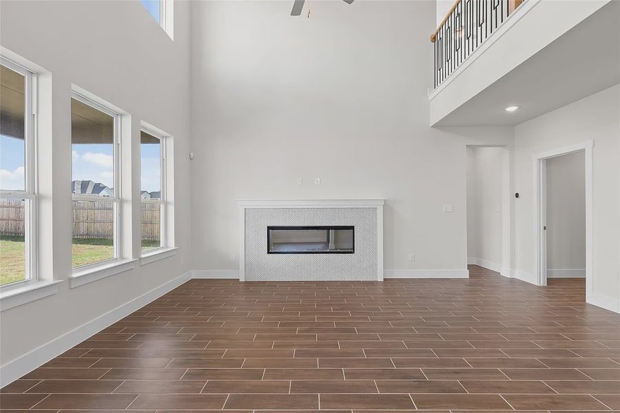Spacious, unfurnished interior of a new home in The Grove at Blackhawk, Pflugerville (Image 25).