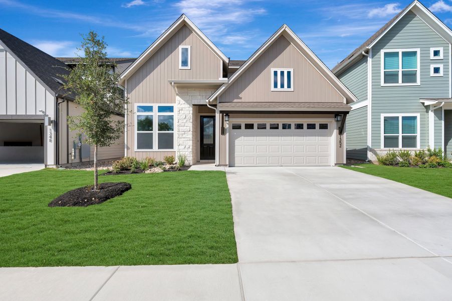 Front exterior of a new home in Double Creek Crossing, Round Rock, TX, highlighting curb appeal (Image 1). Front exterior of a new home in Double Creek Crossing, Round Rock, TX, highlighting curb appeal (Image 1).