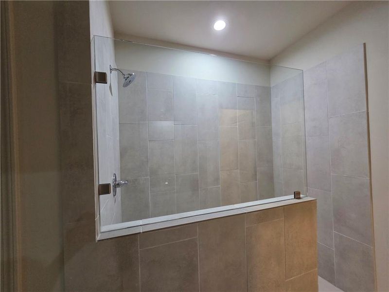 Image 35 of a home in River Meadows.